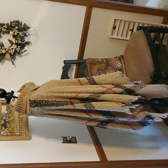 Turtleneck Sweater Cape Shawl - Picture 2 of 4
